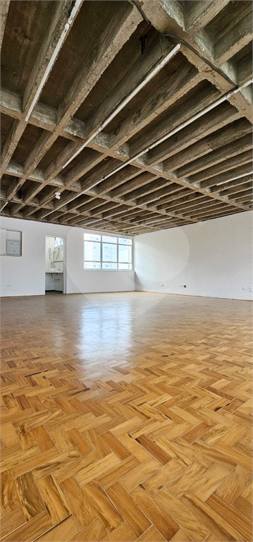 Sala Comercial a Venda em Pinheiros 