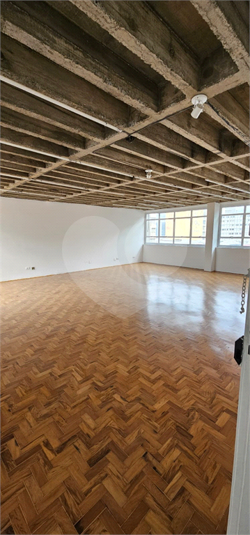 Sala Comercial a Venda em Pinheiros 