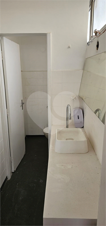 Sala Comercial a Venda em Pinheiros 