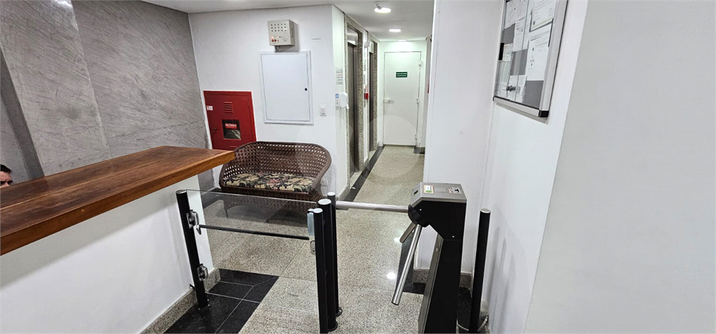 Sala Comercial a Venda em Pinheiros 