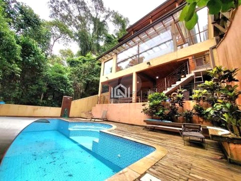 Casa, 4 quartos, 450 m² - Foto 1