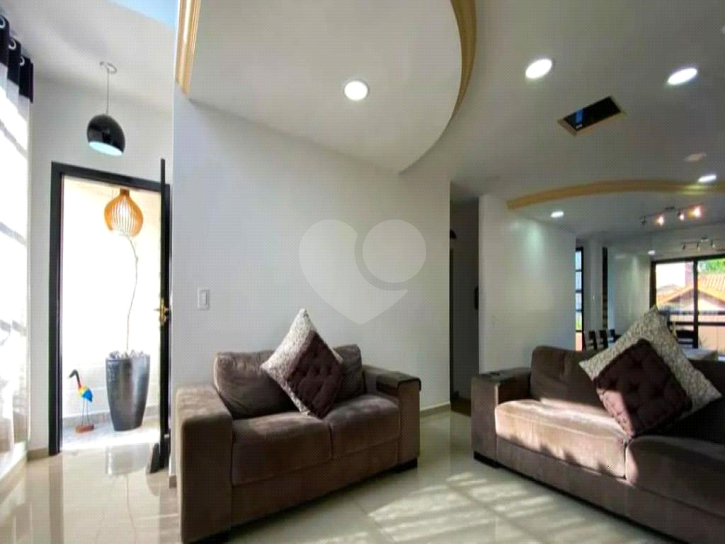 Casa, 3 quartos, 250 m² - Foto 7