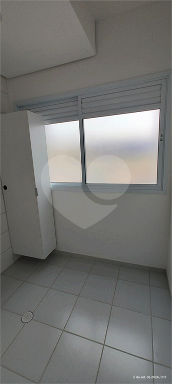 Apartamento para alugar com 1 quarto, 56m² - Foto 11