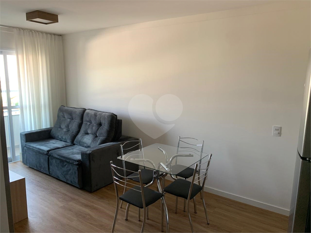 Apartamento para alugar com 1 quarto, 35m² - Foto 7