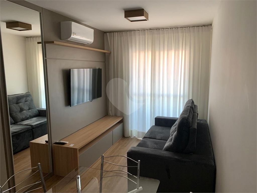 Apartamento para alugar com 1 quarto, 35m² - Foto 13