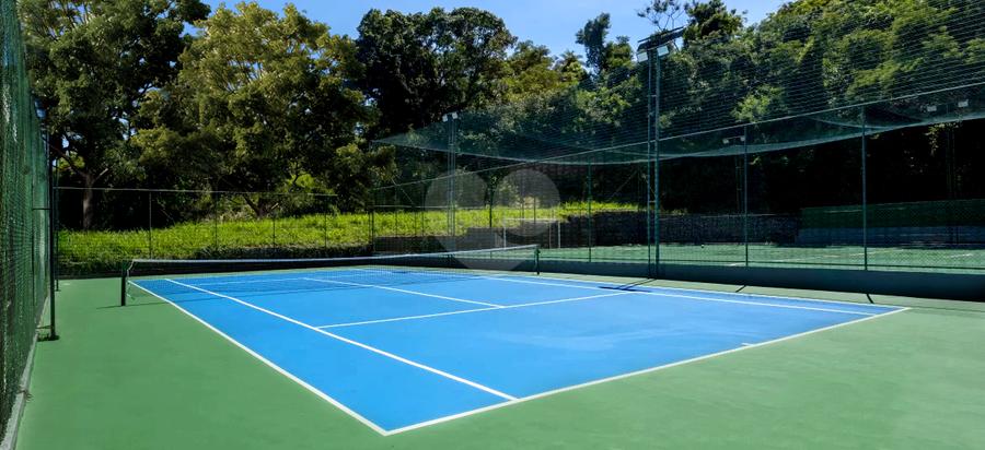 Quadra Tennis