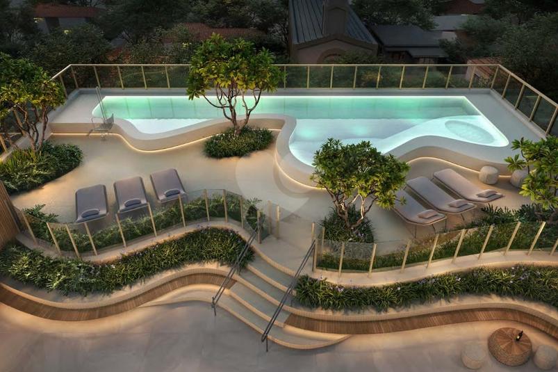 Piscina descoberta