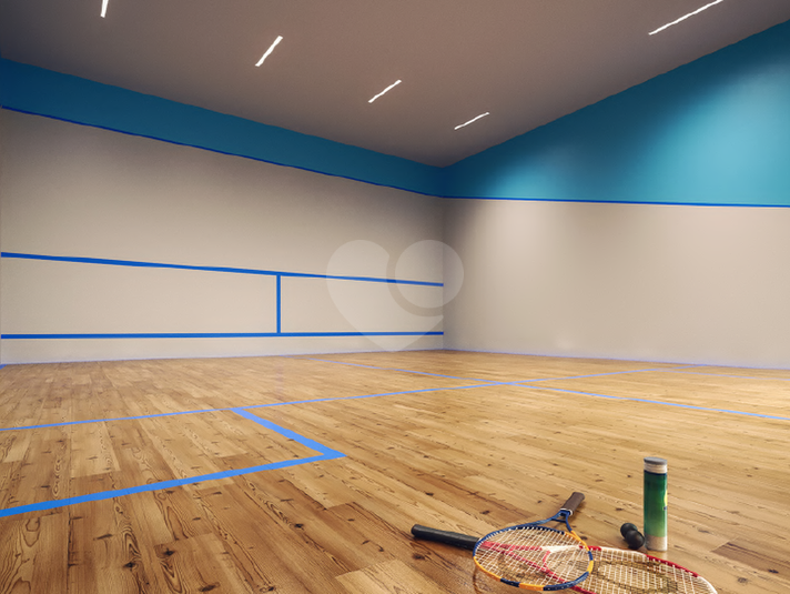 Quadra Squash