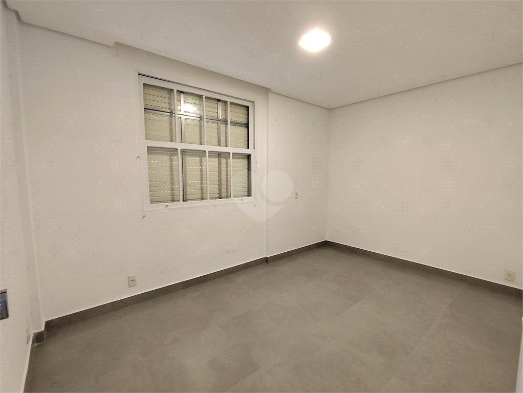 Venda Apartamento Santos Campo Grande REO1000369 7