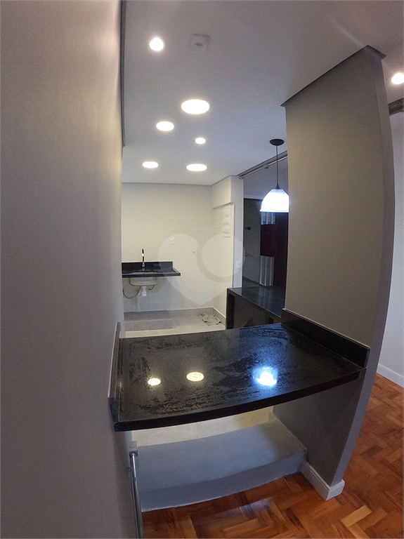 Venda Apartamento São Paulo Consolação REO1000395 7