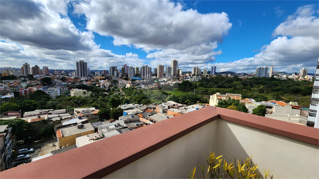 Venda Apartamento Santo André Paraíso REO1000540 17