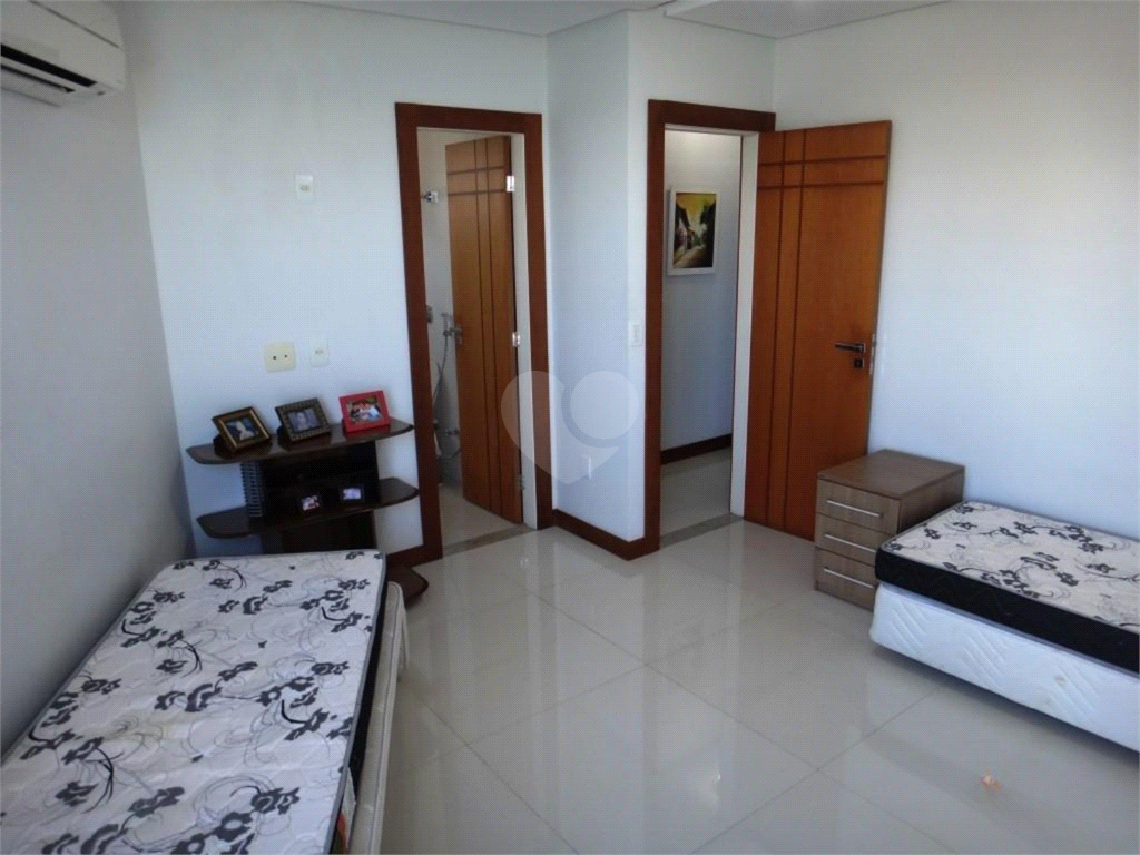 Venda Apartamento Guarapari Centro REO1000602 11