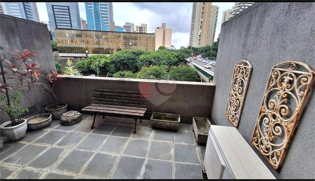 Aluguel Salas São Paulo Paraíso REO1000603 17