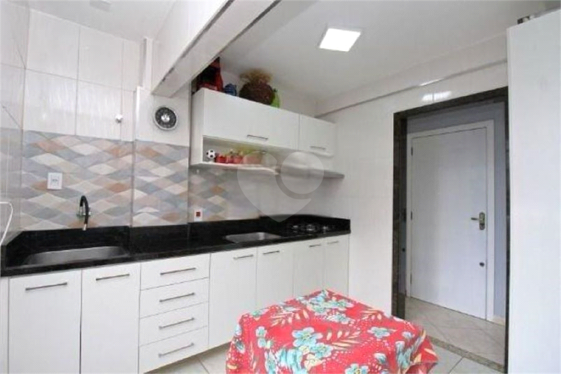 Venda Apartamento Porto Alegre Centro Histórico REO1000714 11