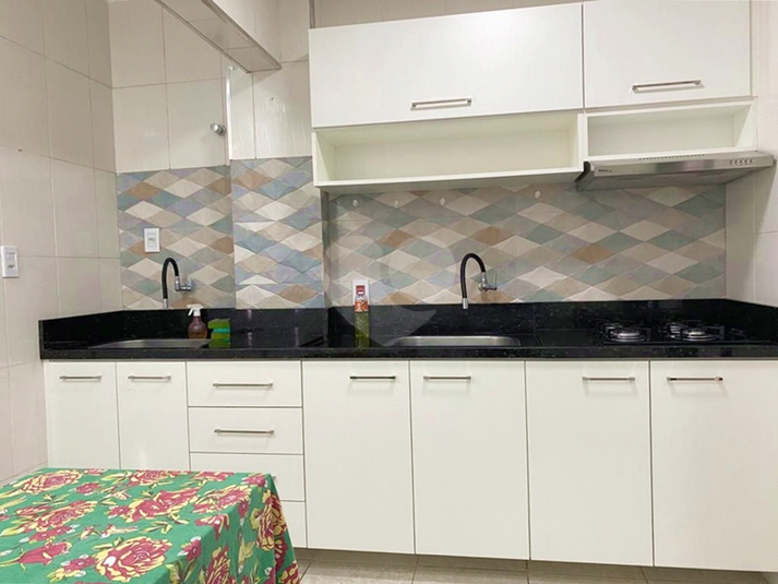 Venda Apartamento Porto Alegre Centro Histórico REO1000714 12