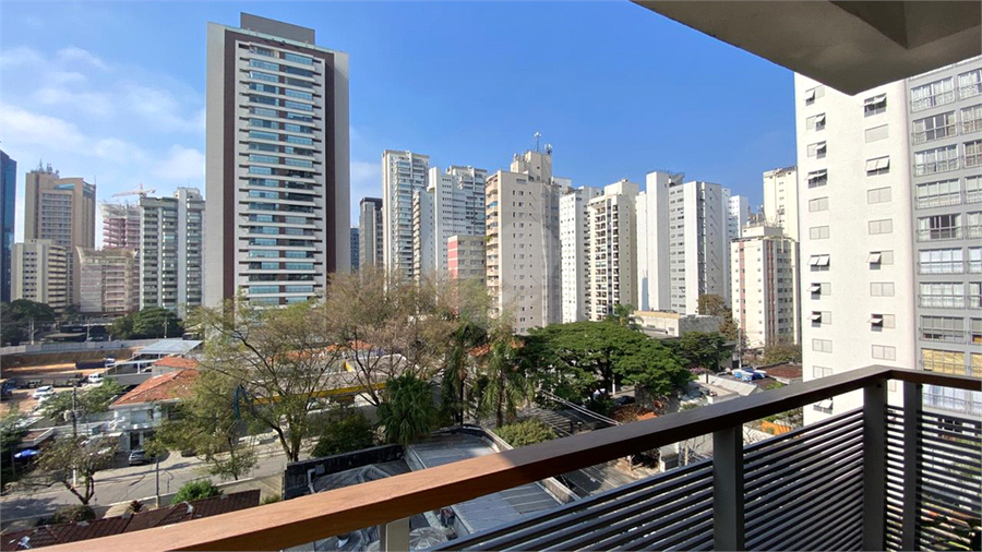 Foto REO1000936