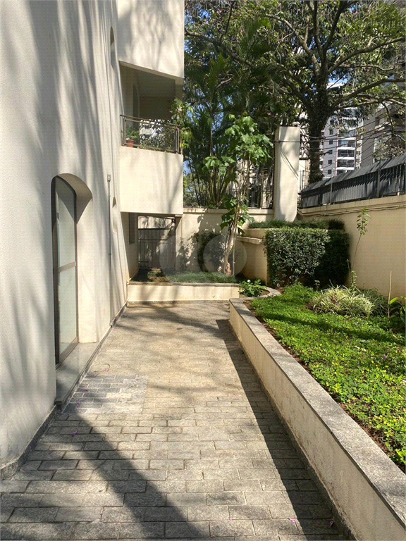 Venda Apartamento São Paulo Indianópolis REO1000983 41