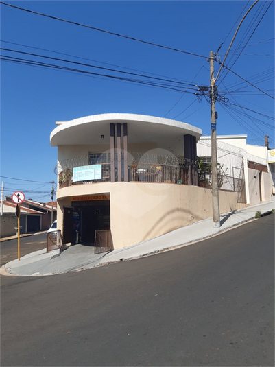 Foto REO1001241