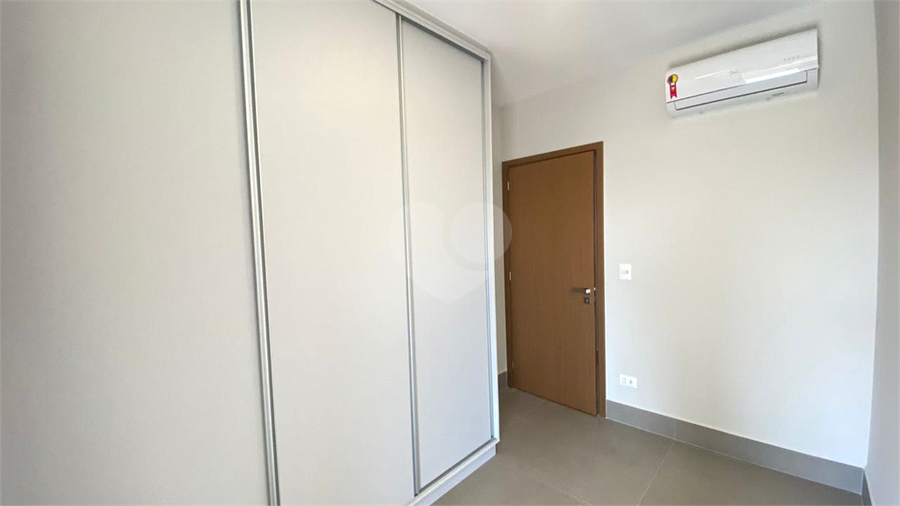 Foto REO1001381