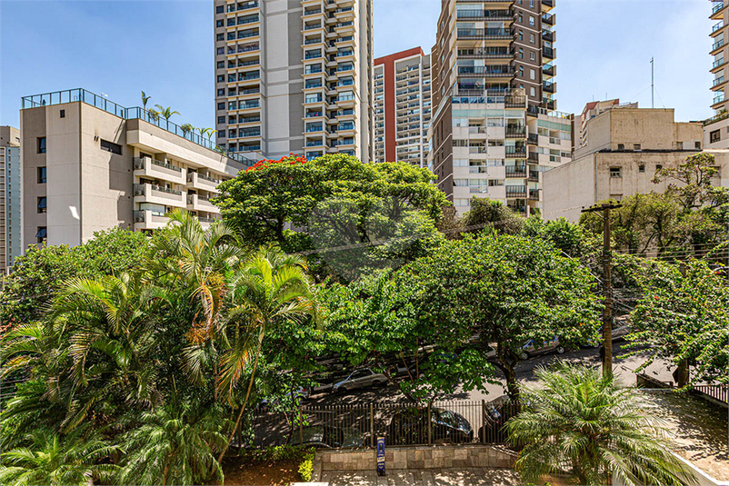 Foto REO1001718