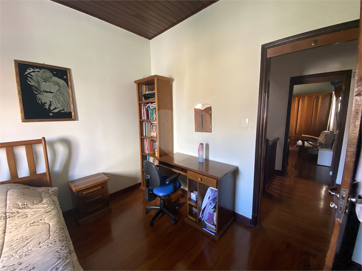 Foto REO1002068