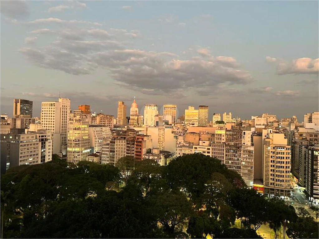 Venda Apartamento São Paulo República REO1002182 2