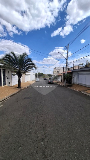 Foto REO1002243