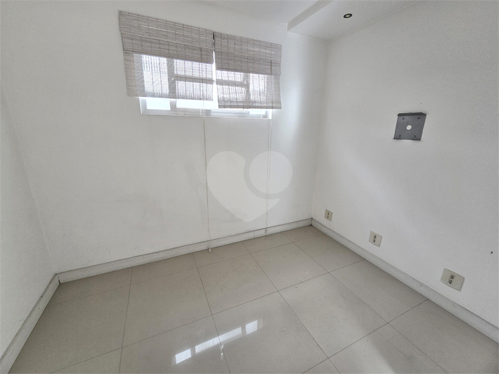 Foto REO1002245
