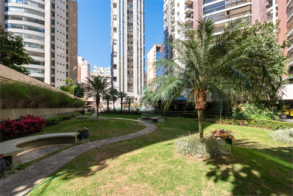 Venda Apartamento São Paulo Indianópolis REO1002406 43