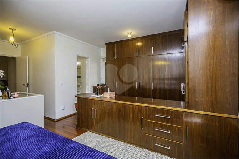 Foto REO1002437