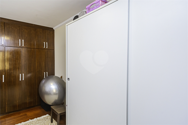 Foto REO1002437