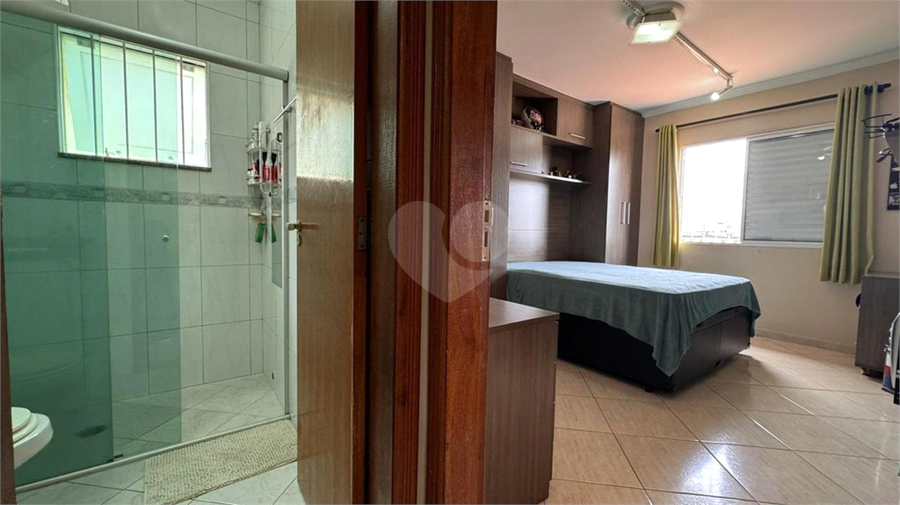 Foto REO1002576