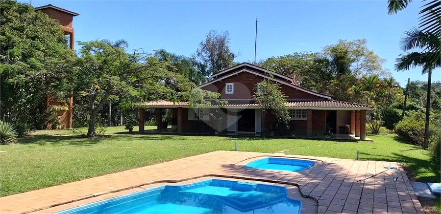 Foto REO1002727