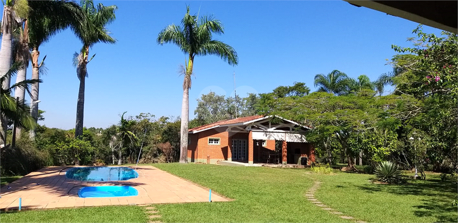 Foto REO1002727