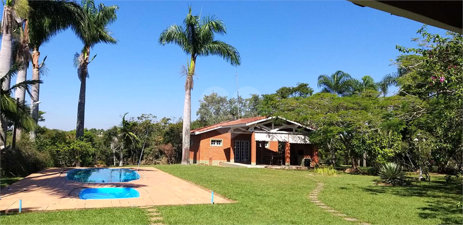 Foto REO1002727