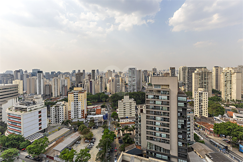 Foto REO1002814