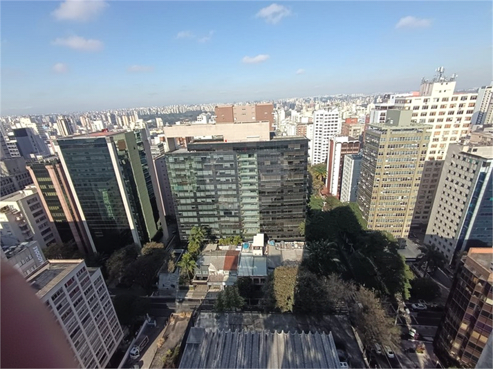 Foto REO1002848