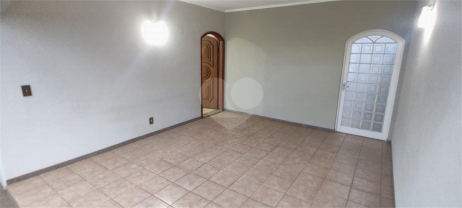 Foto REO1002954