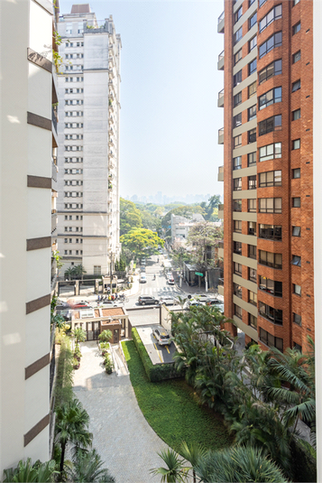 Foto REO1003458