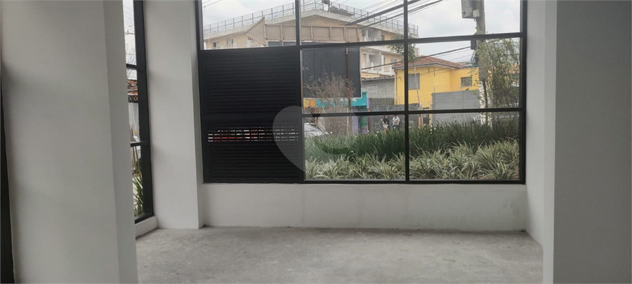 Foto REO1003771