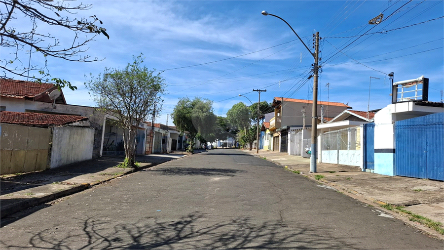 Foto REO1003779