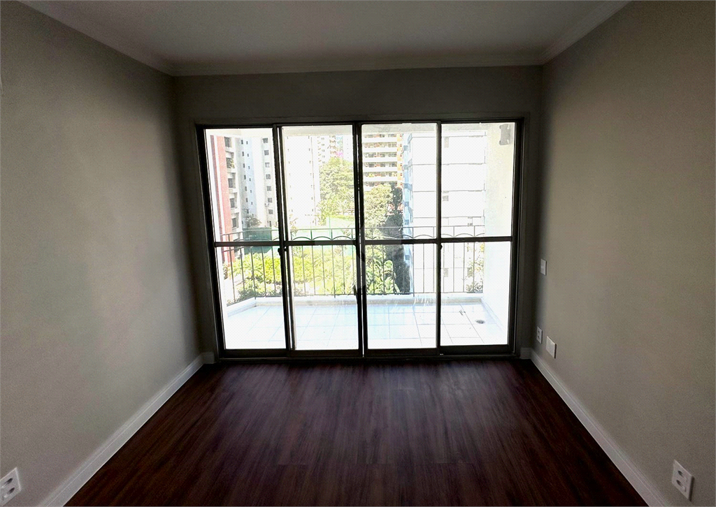 Venda Apartamento São Paulo Real Parque REO1004010 4