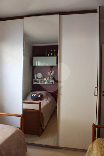 Foto REO1005072