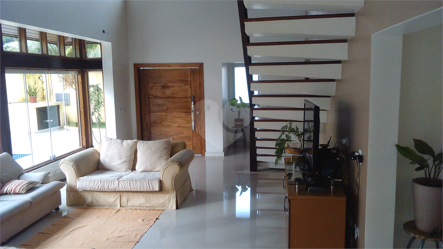 Foto REO1006274