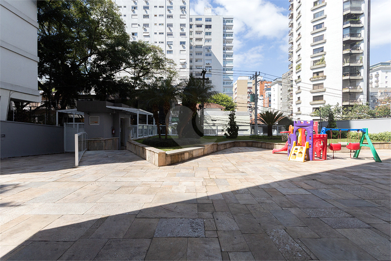 Foto REO1006356