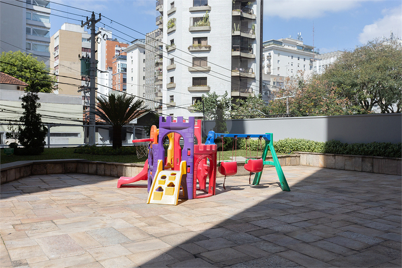 Foto REO1006356