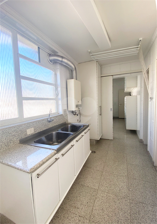 Venda Apartamento São Paulo Cerqueira César REO100636 29