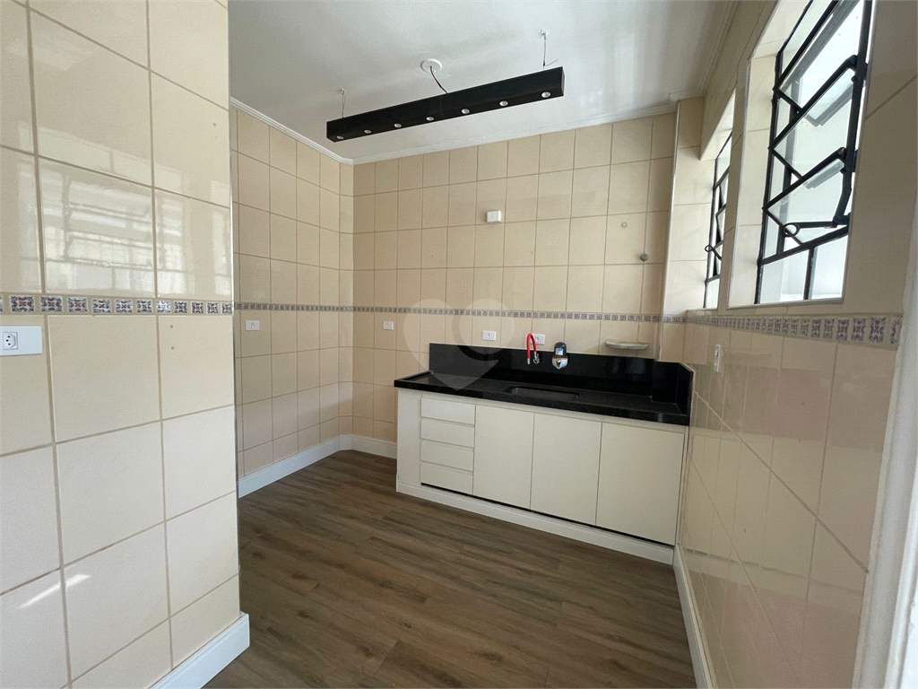 Aluguel Apartamento Santos Pompéia REO1006835 22