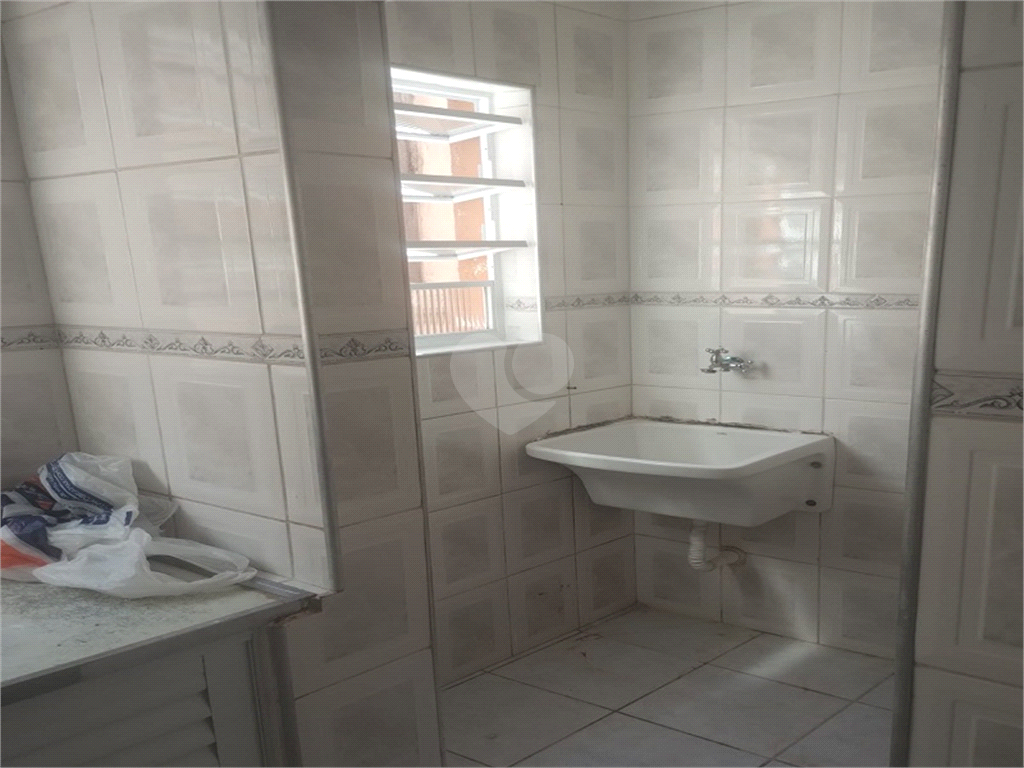 Venda Apartamento São Vicente Centro REO1006845 9