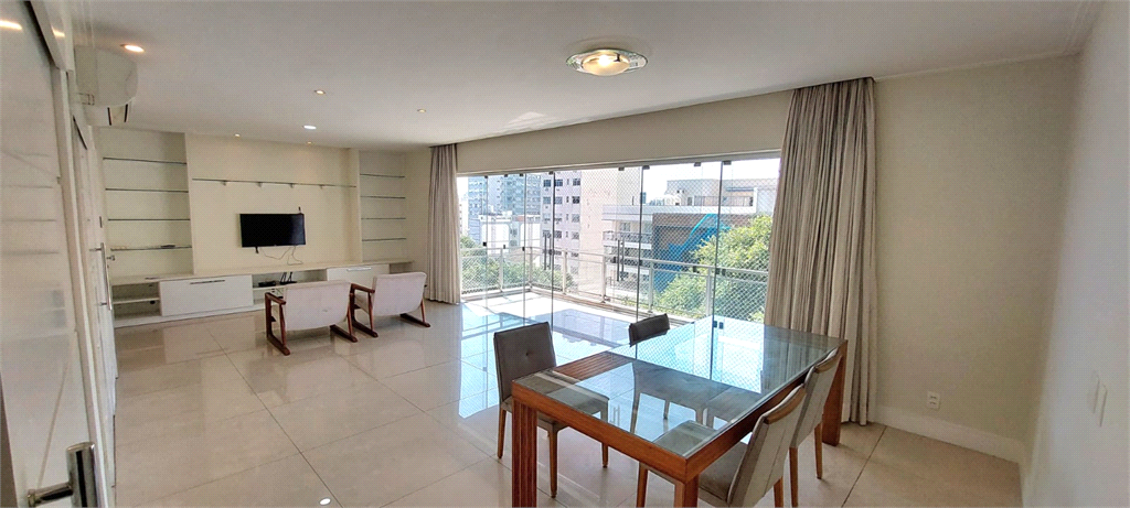 Venda Apartamento Rio De Janeiro Tijuca REO1006894 3